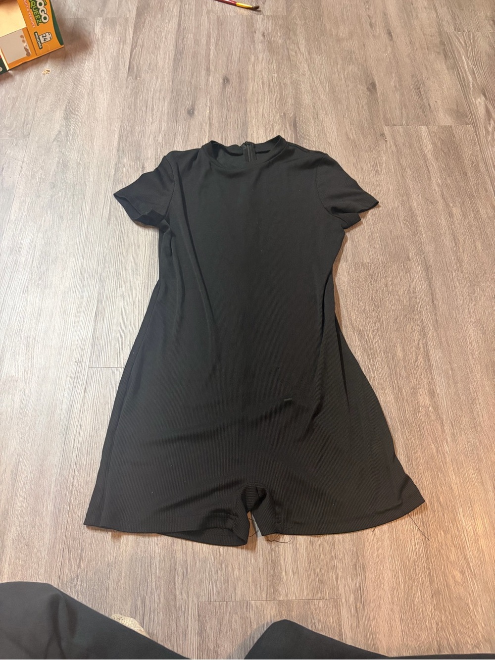 SHEIN Black Short Sleeve Ribbed Romper